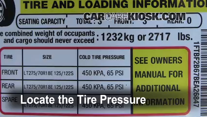 2011 Ford F-250 Super Duty XLT 6.2L V8 FlexFuel Standard Cab Pickup Tires & Wheels Check Tire Pressure